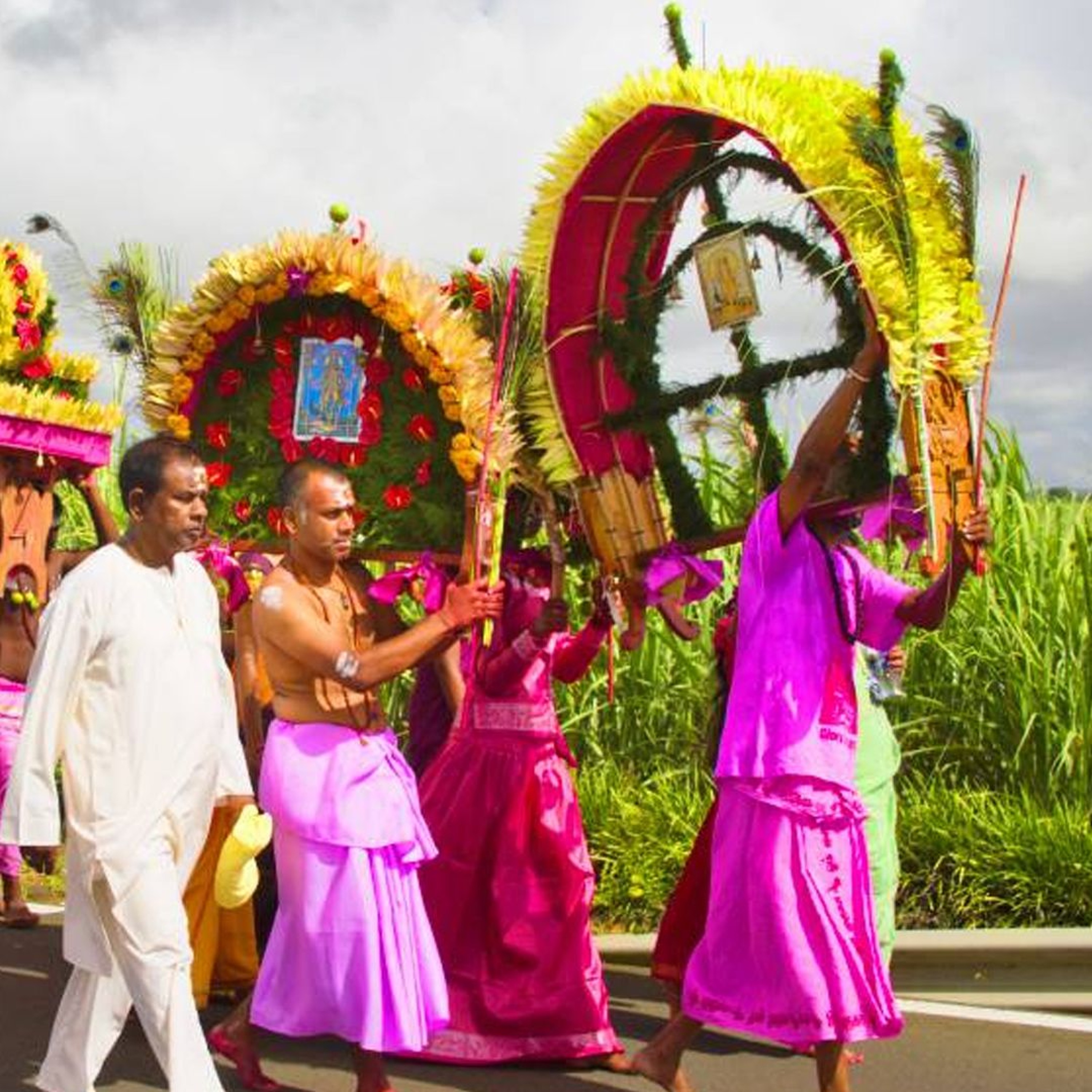 Thaipoosam Cavadee : Une ferveur spirituelle en l'honneur du dieu Muruga