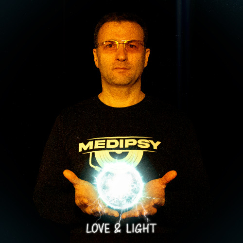 Medipsy_-_Love_and_light_(radio_mix)