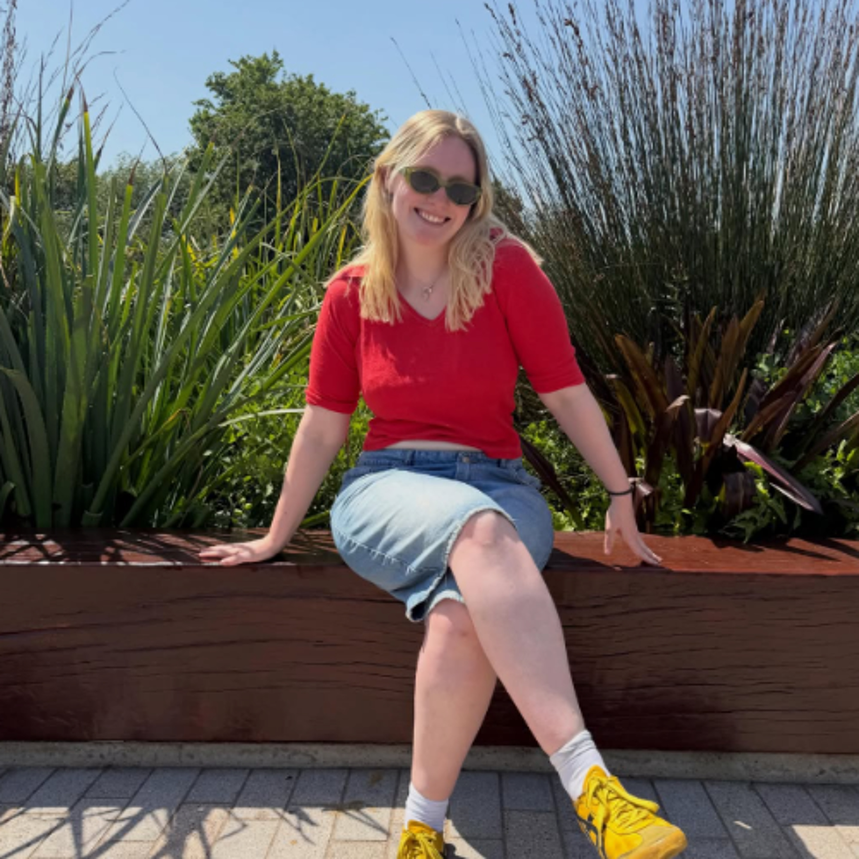 Get Comfortable w/ Kirsty 25/06/26 - [Voices Radio] episode artwork