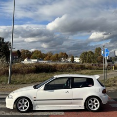 Tu vivi nell'aria (yeewrm)