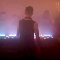 byron yeates live at SUSTAIN RELEASE 2025