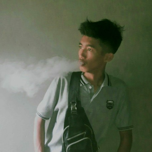 Stream Lagu Tik Tok Senyumu Menawan Untuk Dia Sleeq Ft Najwa Latif By Romird Listen Online For Free On Soundcloud