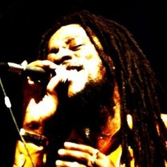 Dennis Brown  | "Here I Come" | Minneapolis, MN | May 12, 1992
