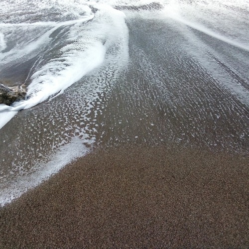 Pirogue / Guy-Frank Pellerin