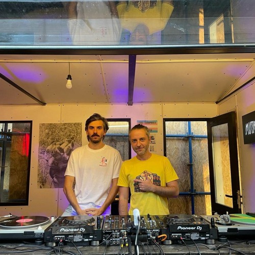 Wobble Bass Bizness with Sioni HiFi Sound - Guest Zurkin