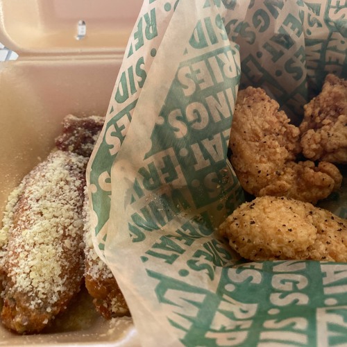 Stream episode Wingstop (WING WEDNESDAY!) by Tender Friends podcast