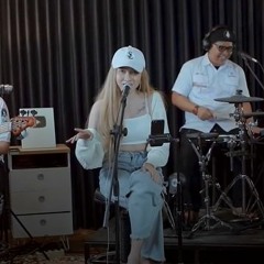 3PEMUDA BERBAHAYA FEAT DELISA HERLINA & SALLSA BINTAN HEY LADIES - ROSSA COVER