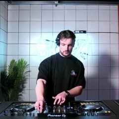 SVARA RADIO - LUCA ROSS / DEEP HOUSE