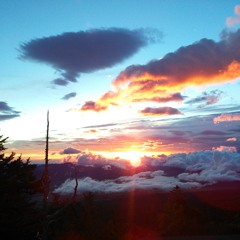 Drivin' in the new morning red（朝焼けドライビング）