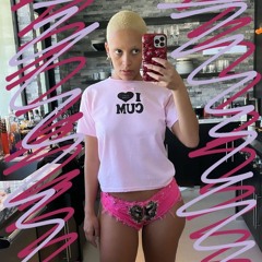 Juicy / Like That - (Live at Lollapalooza Chile 2022)