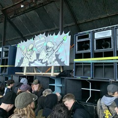 THIS IS HARDCORE JUNGLE TECHNO MINIMIX