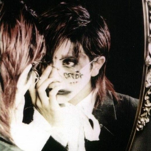 ZOMBIE (ぞんび) 100%死んでる 100%shinderu ★