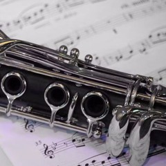 "Be far" for B flat clarinet (2021)