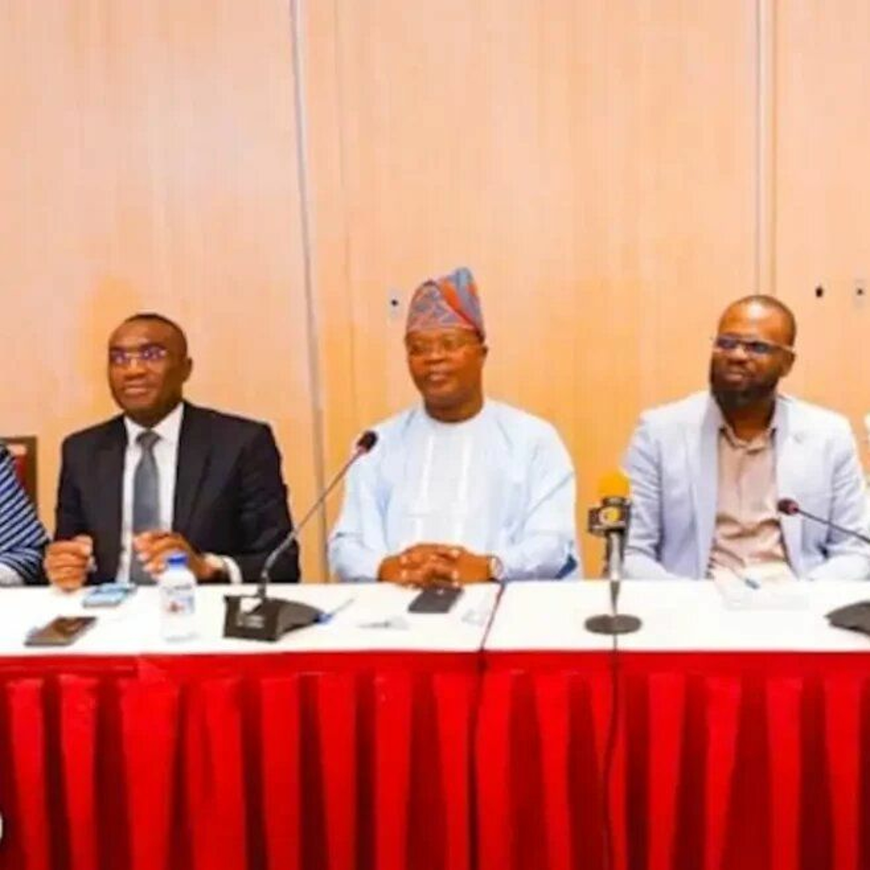 Bénin : L'opposition Rejette La Révision Du Code Électoral episode artwork