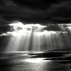 GOD RAYS (Bagriel Flip)