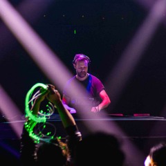 Paul Thomas Presents UV Radio 231
