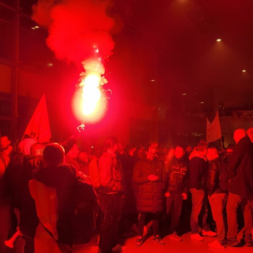 Le siège de la RATP envahi par des dizaines de mécaniciens, ils veulent interpeller Jean Castex