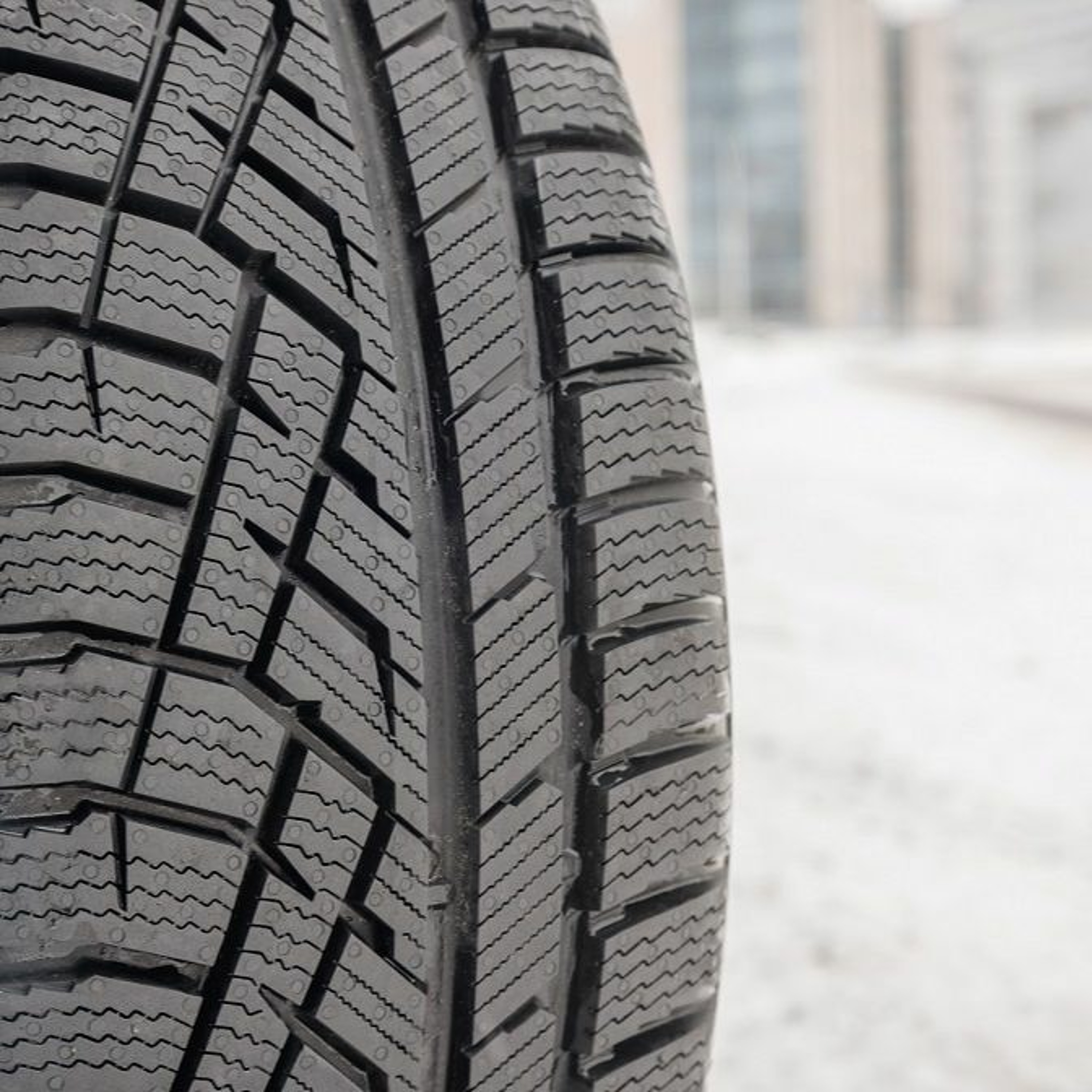 Episode 41 -- The Business Impact Of The All-Weather Tire thumbnail