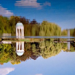 Along the shores of lake Hali