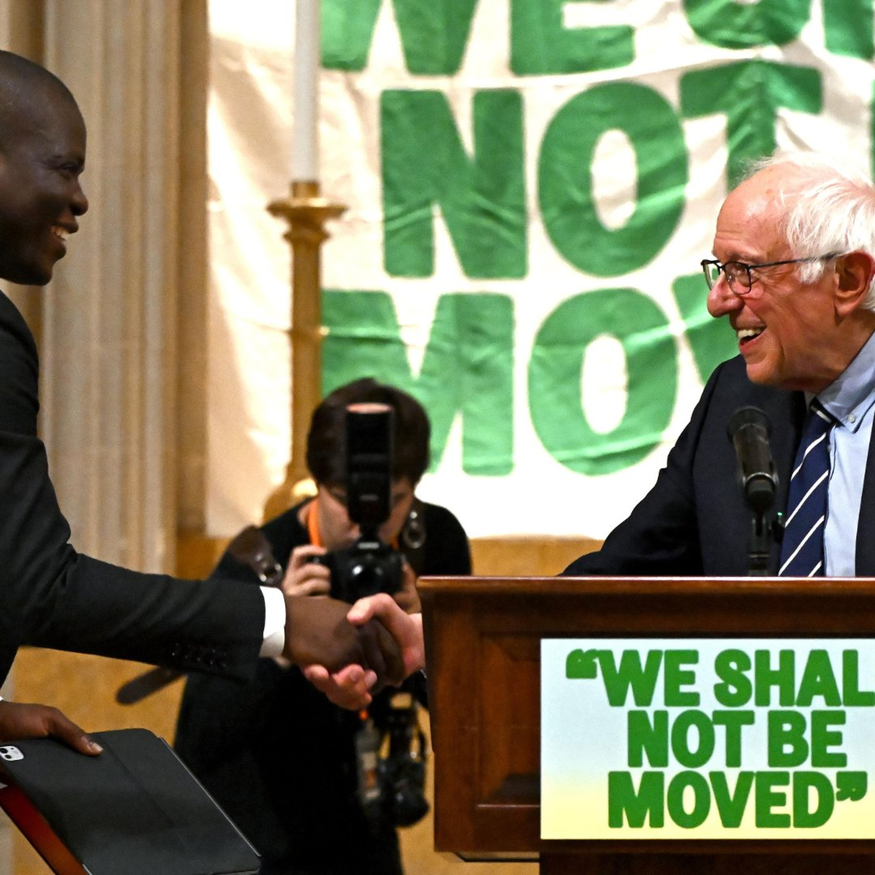 Sen. Bernie Sanders Delivers Foreign Policy speech at Riverside Church event hosted by South Africa episode artwork