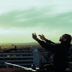 Love-Me-X-Paris-lagrinta