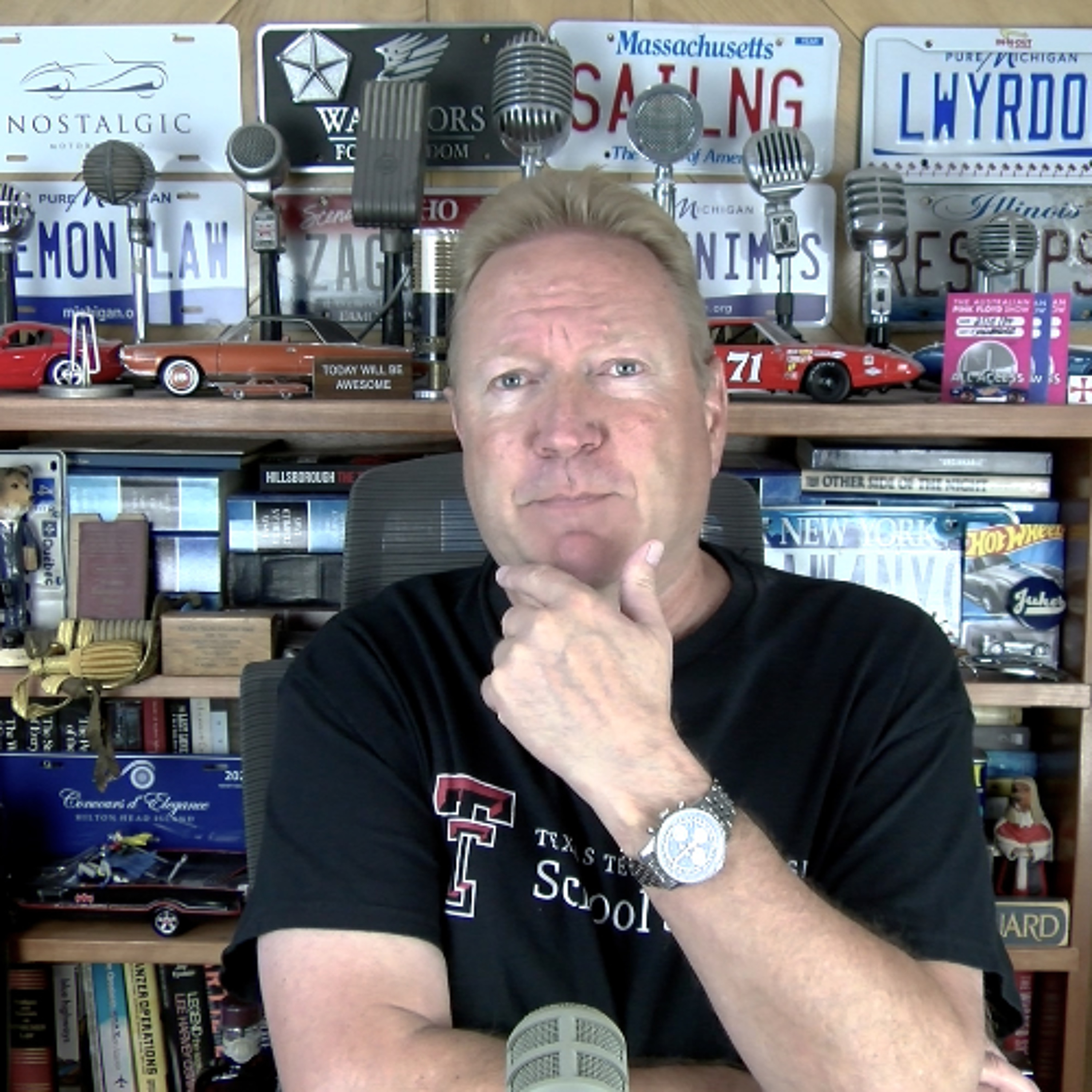 Police Arrest Lawyer Parked In Handicap Spot w/o His Placard Visible