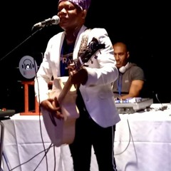 Musica Bachata canta july julay homenaje a ROLANDO LASERIE -  LAS CUARENTA