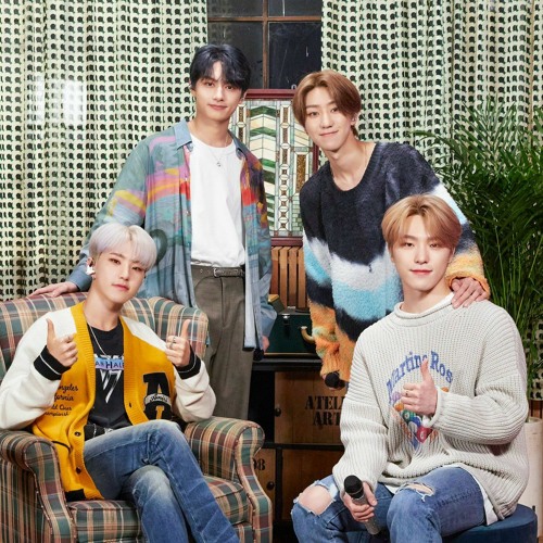 Performance Unit (SEVENTEEN) - 'Lilili Yabbay' (13월의 춤)' (In My Room)