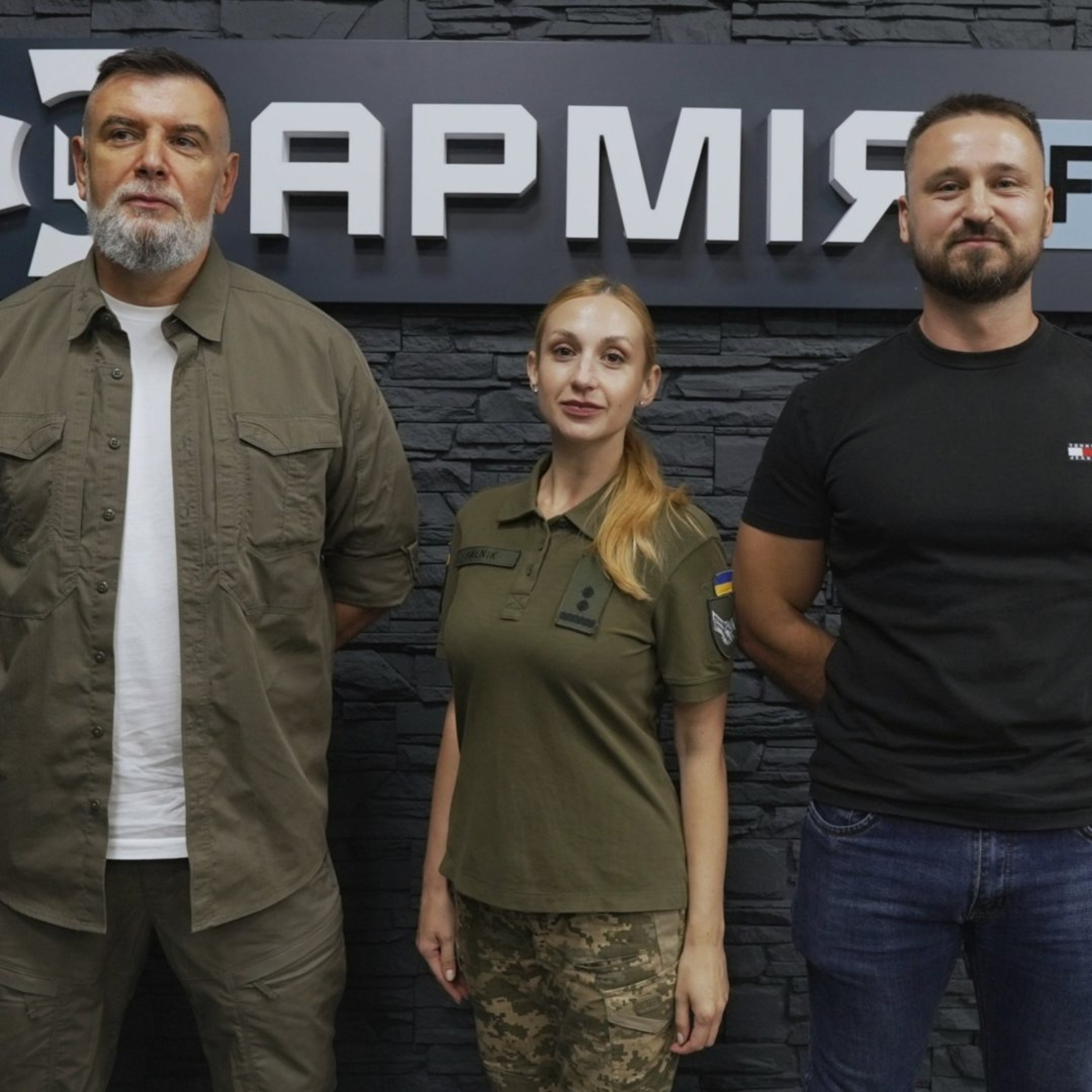 Гроші, ВЛК, документи та лікування: деталі про службу соціального супроводу для військових