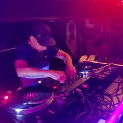 Anthony Doll-So strong out( techno bootleg)