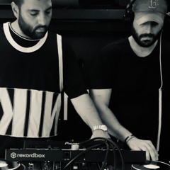 Minimal Groove TeeBee