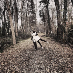 Pas Chi Shod (Ft Tara)