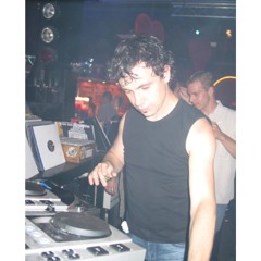 Louis Garcia In The Mix  MAD Eisenach 12.12.2003 Part2