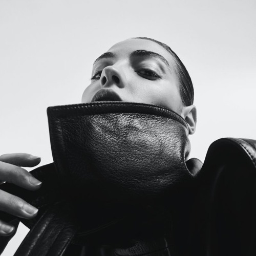 I Stay (feat. ERICA)