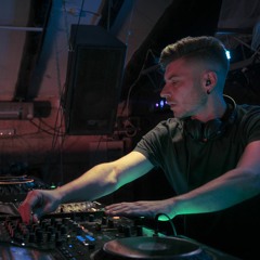 John P @ La Roca - MOREBPM