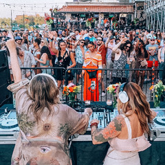 Sunset Sundays 2025 Set