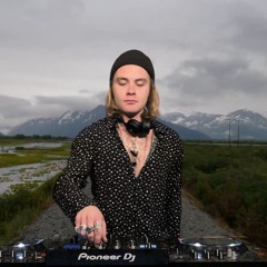Deep, Hypnotic and Hard Techno Mix | STEEN