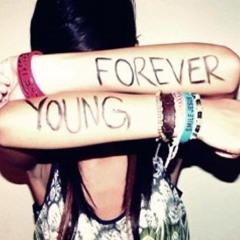 FOREVER YOUNG (prod. rxizpalmer x spaceboyren)