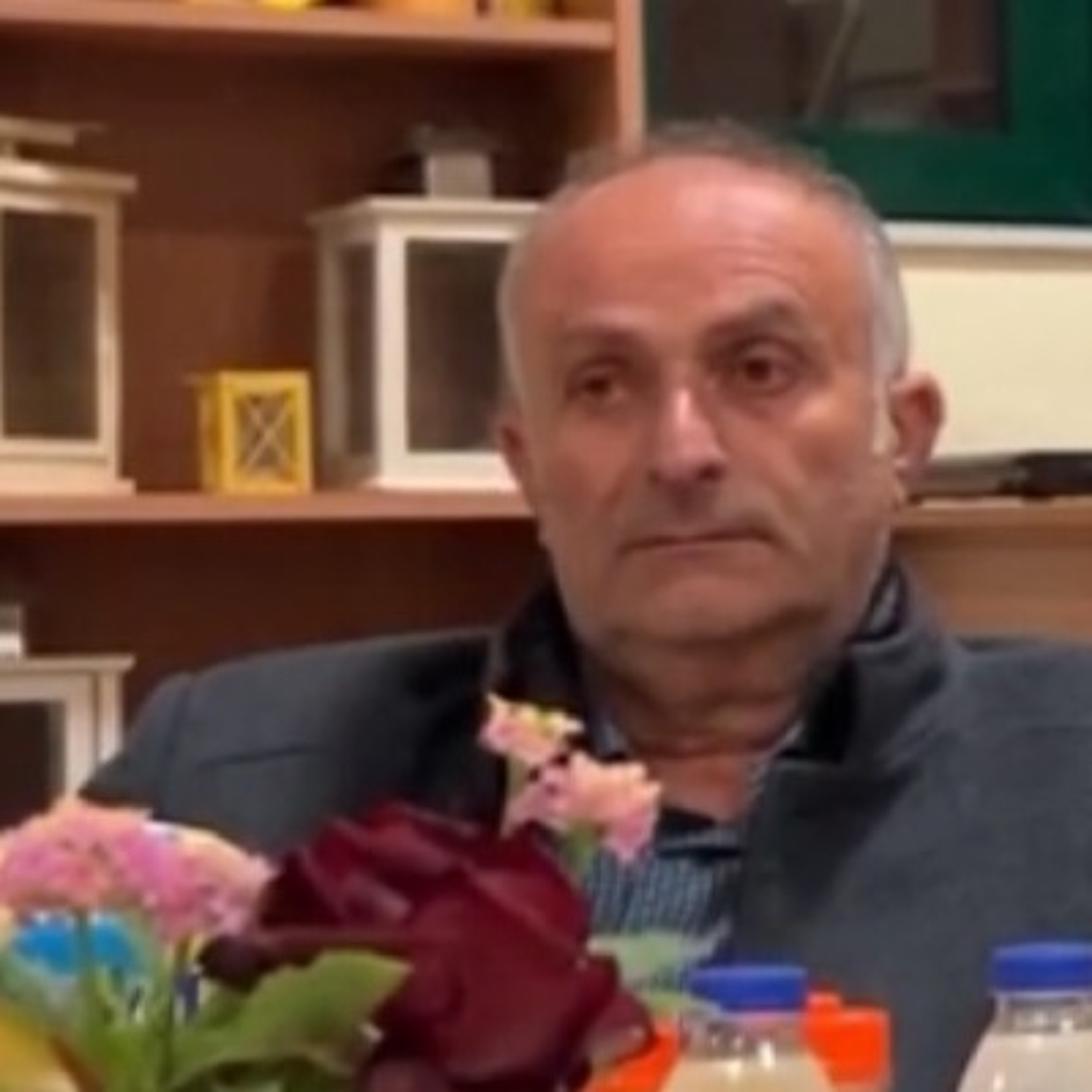 Βλάττας: Επιστολή για τα αγριοκούνελα episode artwork