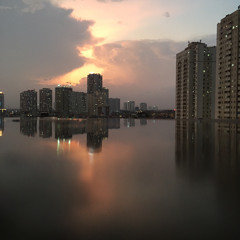 Tháng năm X Đường tôi chở em về