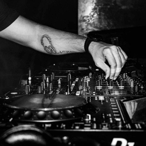 Max Minimal - M-BIA Berlin Live 21.10.2023