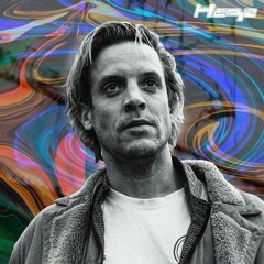 Herz Series 002 - Kenneth Herder