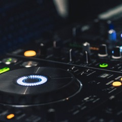 Juan Torres Live at the Living Room Lounge | 05.10.25 (First 3 HRS)