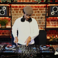 05.10.2025 Santos LoveLL | Microwave Studio