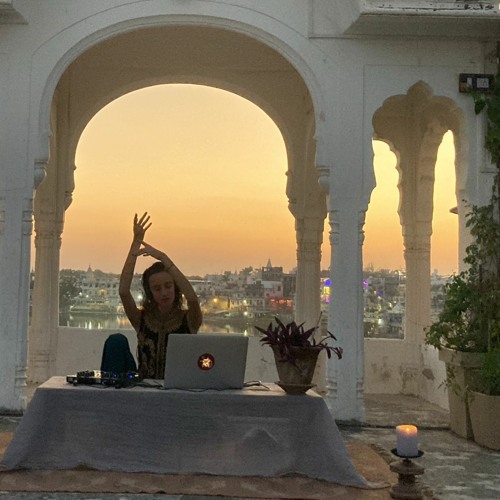 Brahma Temple DJ set at Pushkar • Rajasthan ♡ (12.03.24)