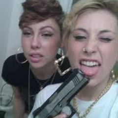 i smoke a million swisher blunts and I ain't never coming down