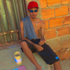 PORTE DE BANDIDO (DJ IZEUS) MC SACI E MC REIS