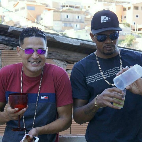 MC CABEÇA DA LESTE - NO BAILE DO 11 ELA SE ACABA NO PIRU!(djs Lucas do taquaril & Rangel do tql)