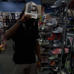 Exotic (Olly x Maajins)