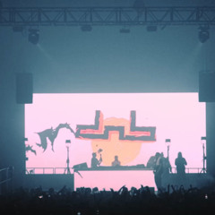 VOLTAGE X MC NUTCRACKA - DNB ALLSTARS HALLOWEEN